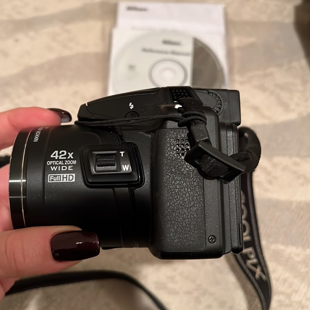 Nikon Camera - Picture 11 of 15